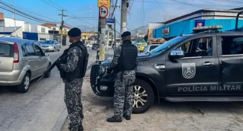 Imagem do post Capitão da PM-RJ é preso por suspeita de ligação com facção
