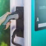 Lei obriga shoppings do estado a instalar recarga para carros elétricos