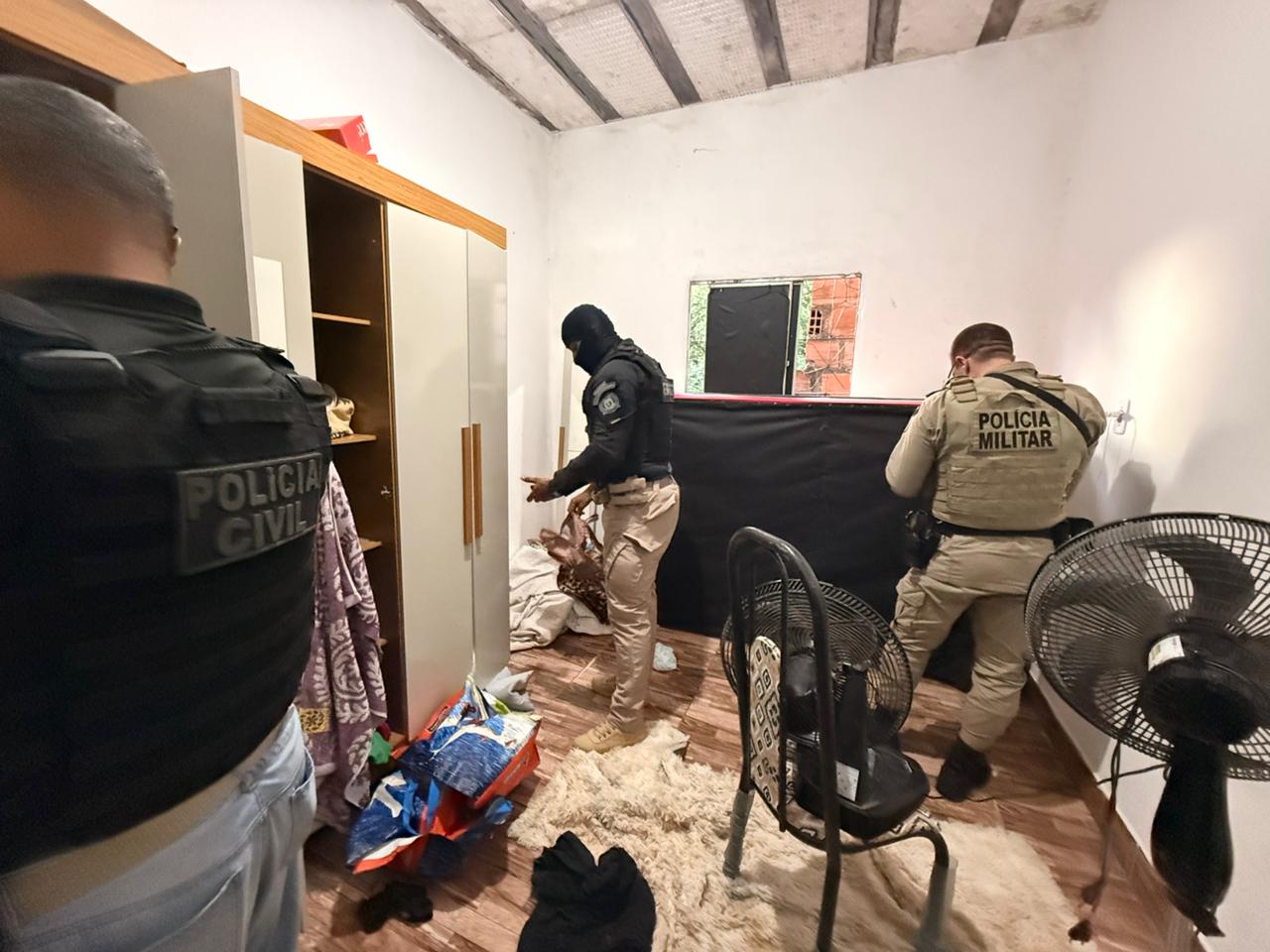 Operação mira facção que controlava internet na RMS