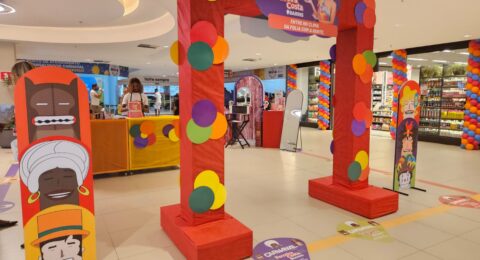 Imagem do post Customização de abadá e beleza express na Ferreira Costa