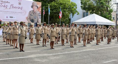 Imagem do post PMBA homenageia 195 mulheres com medalha em Salvador