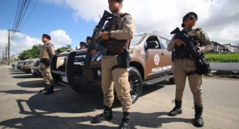 Imagem do post PM intercepta grupo armado e apreende drogas em Ipiaú