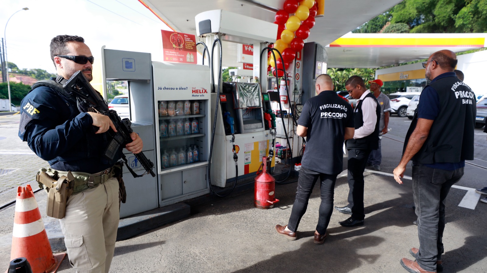 Procon fiscaliza postos em Salvador por preço abusivo