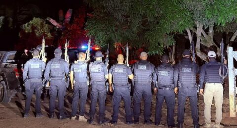 Imagem do post Operação prende suspeito de homicídio e apreende armas em Itabela