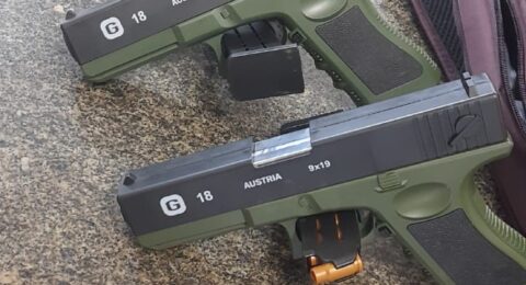 Imagem do post PM apreende adolescentes com armas falsas