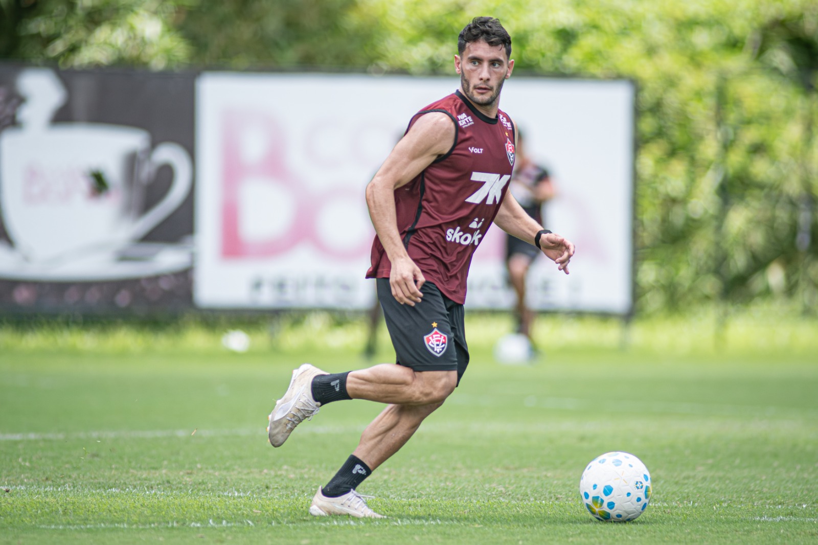 Imagem do post Grêmio x Vitória: veja prováveis escalações