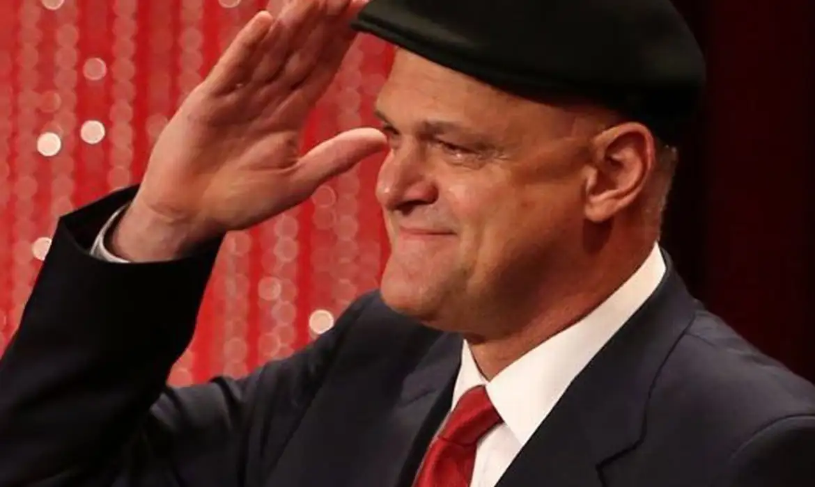 Oscar Schmidt é cremado em cerimônia reservada em SP