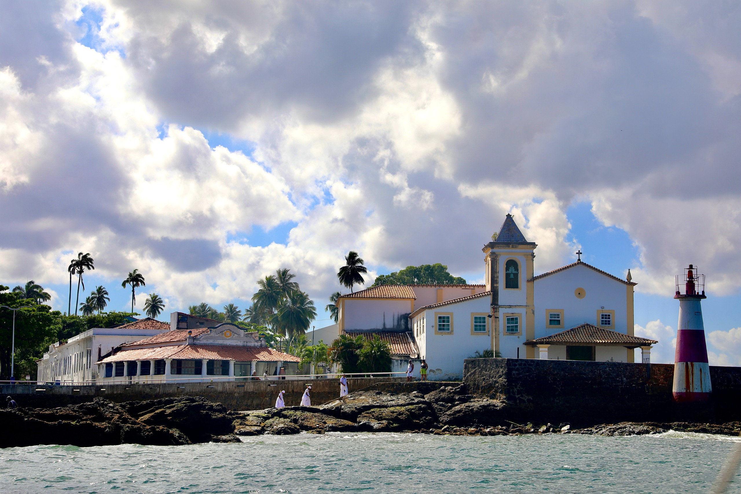 Chuvas ganham força no litoral da Bahia no fim de semana