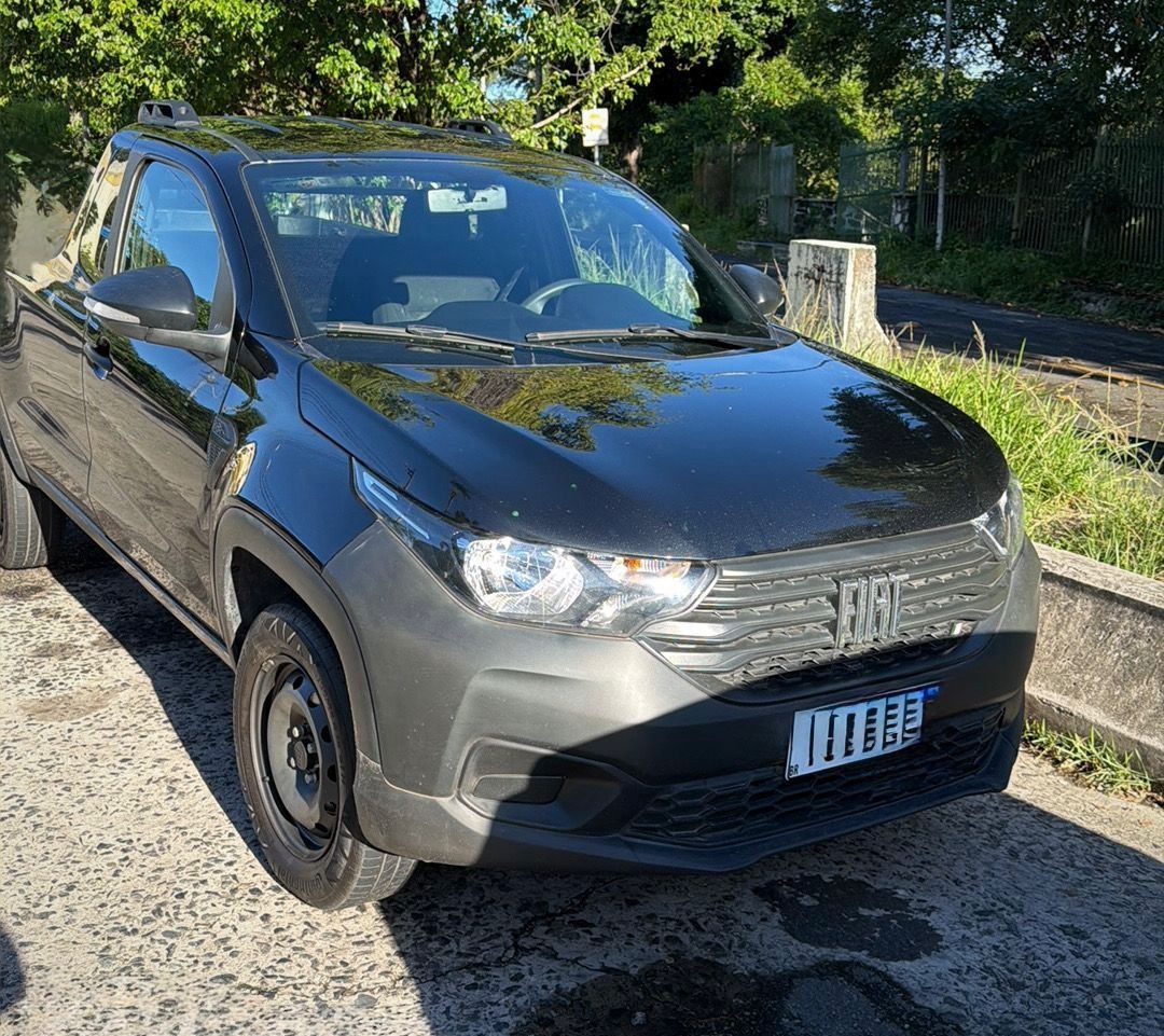 PM prende trio e recupera carros roubados em Periperi