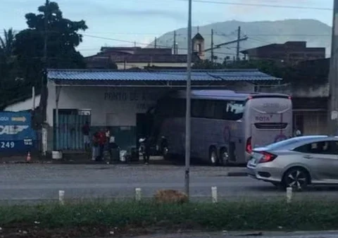 Imagem do post Ônibus invade rodoviária na Bahia e deixa mortos