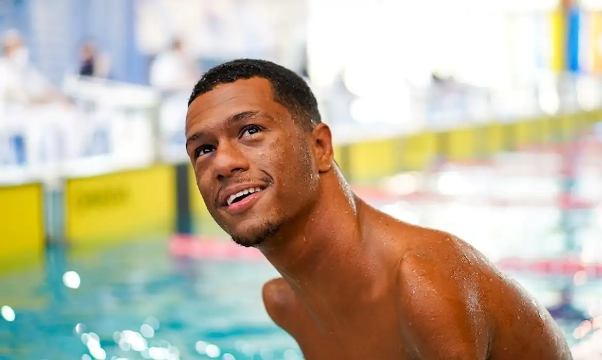 Imagem do post Gabrielzinho disputa o Laureus nesta segunda