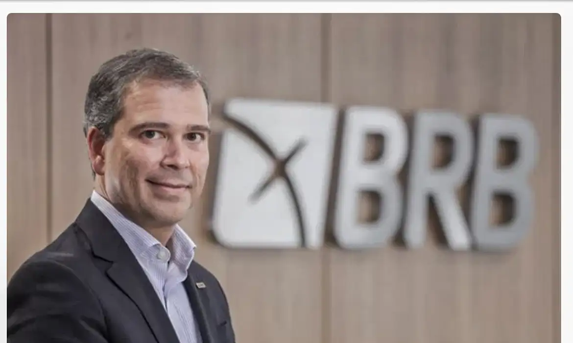 PF prende ex-presidente do BRB em operação