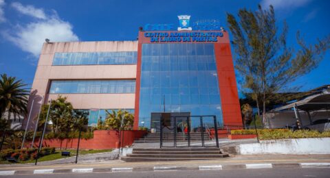 Imagem do post Lauro de Freitas anuncia aumento de 10% a servidores