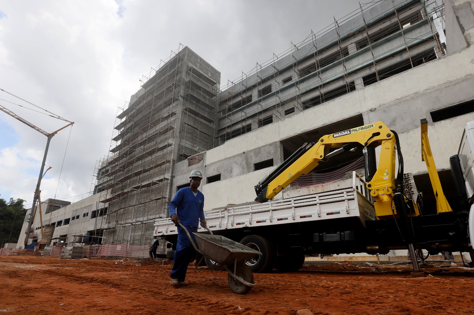 Bahia gera mais de 8 mil empregos formais em abril