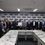Jerônimo debate investimentos bilionários em energia limpa na Bahia