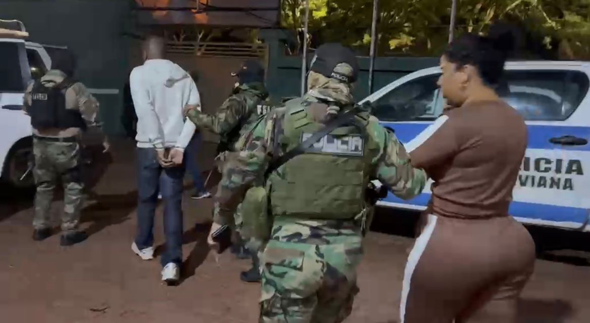 Operação prende líder de facção na Bolívia