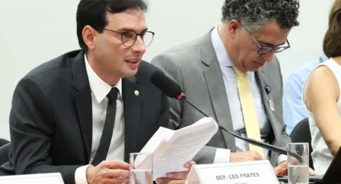 Imagem do post Fim da escala 6×1 avança e prevê folga aos domingos
