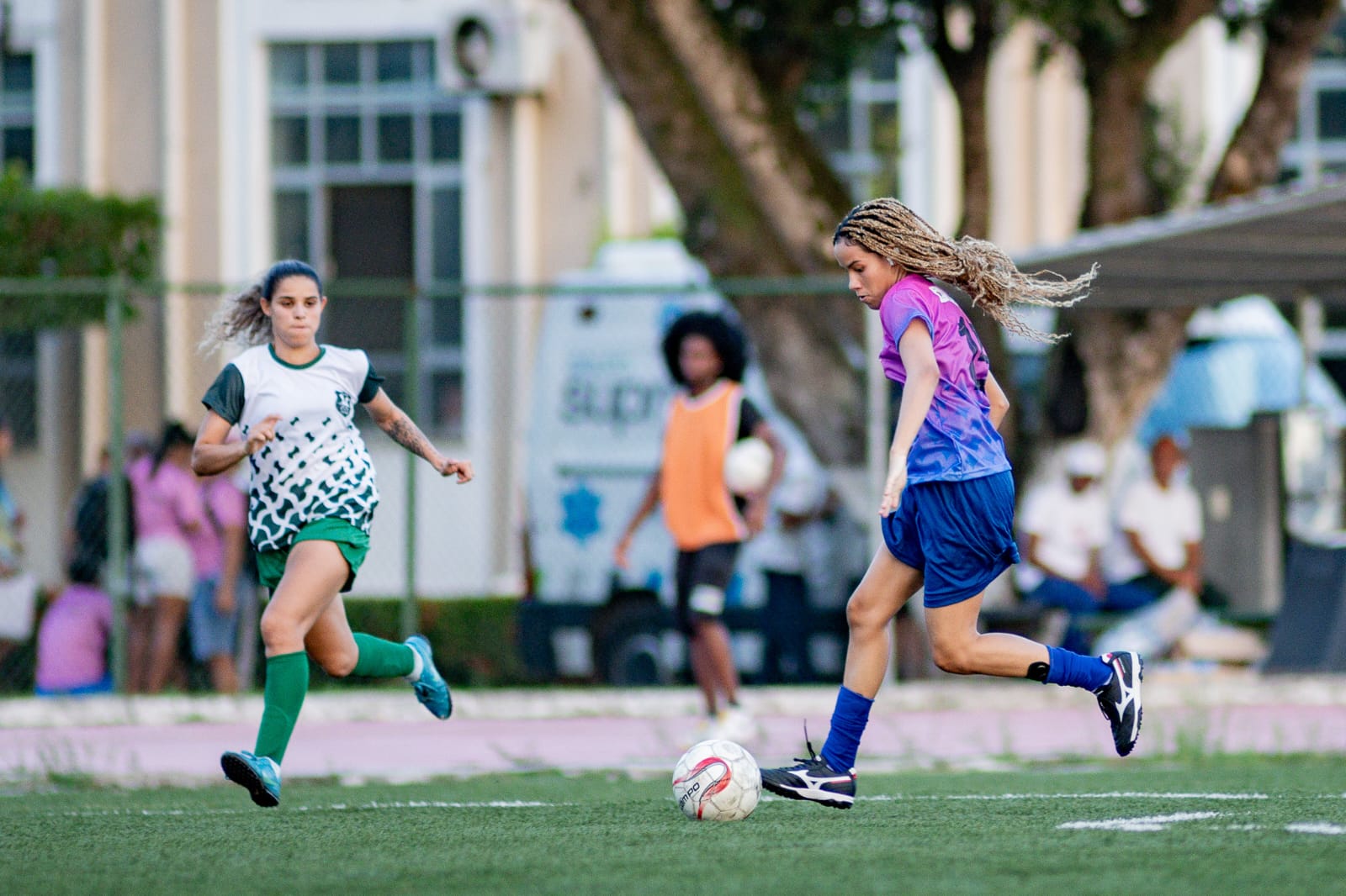 Copa Loreta Valadares celebra mães e goleadas em Salvador