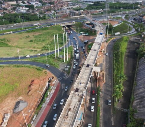 Imagem do post Obras do VLT alteram trânsito na BR-324 durante a noite