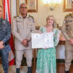 Ivana Bastos recebe Medalha Três Marias