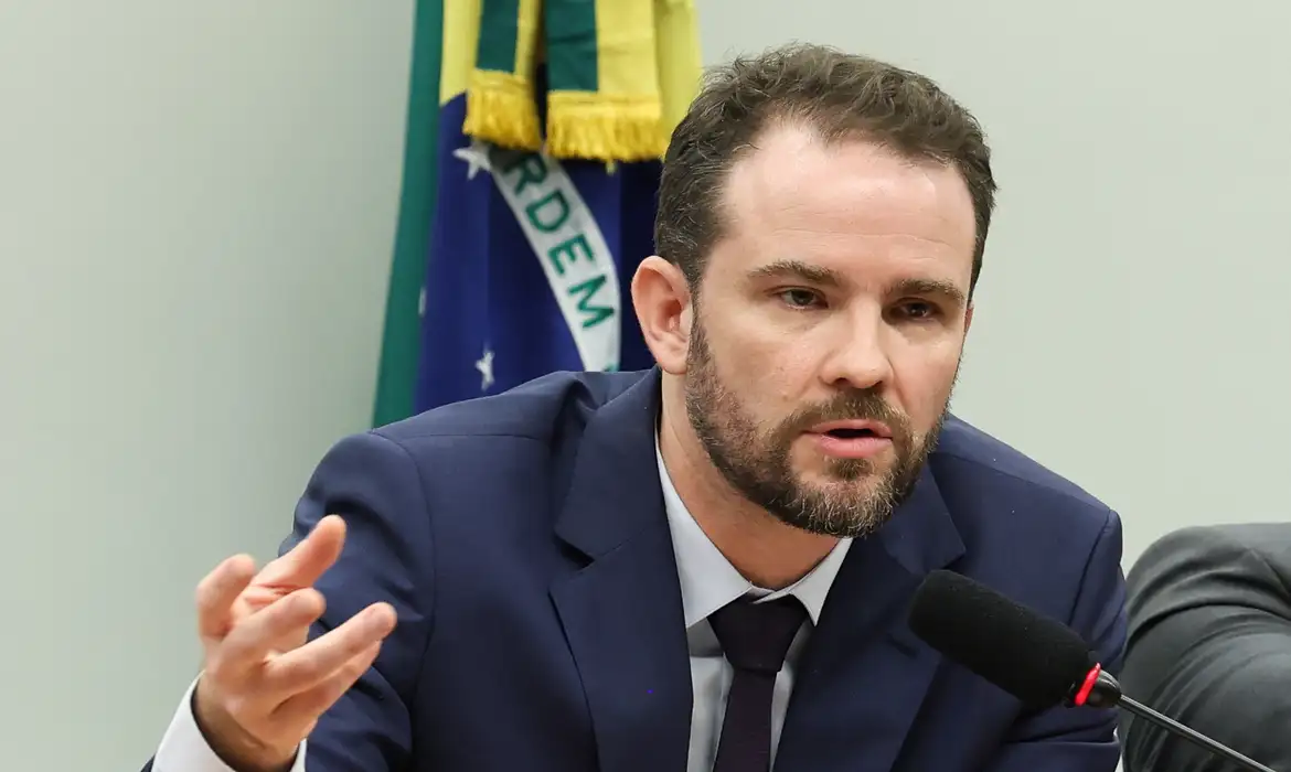 Imposto de Renda poderá ser automático em até três anos