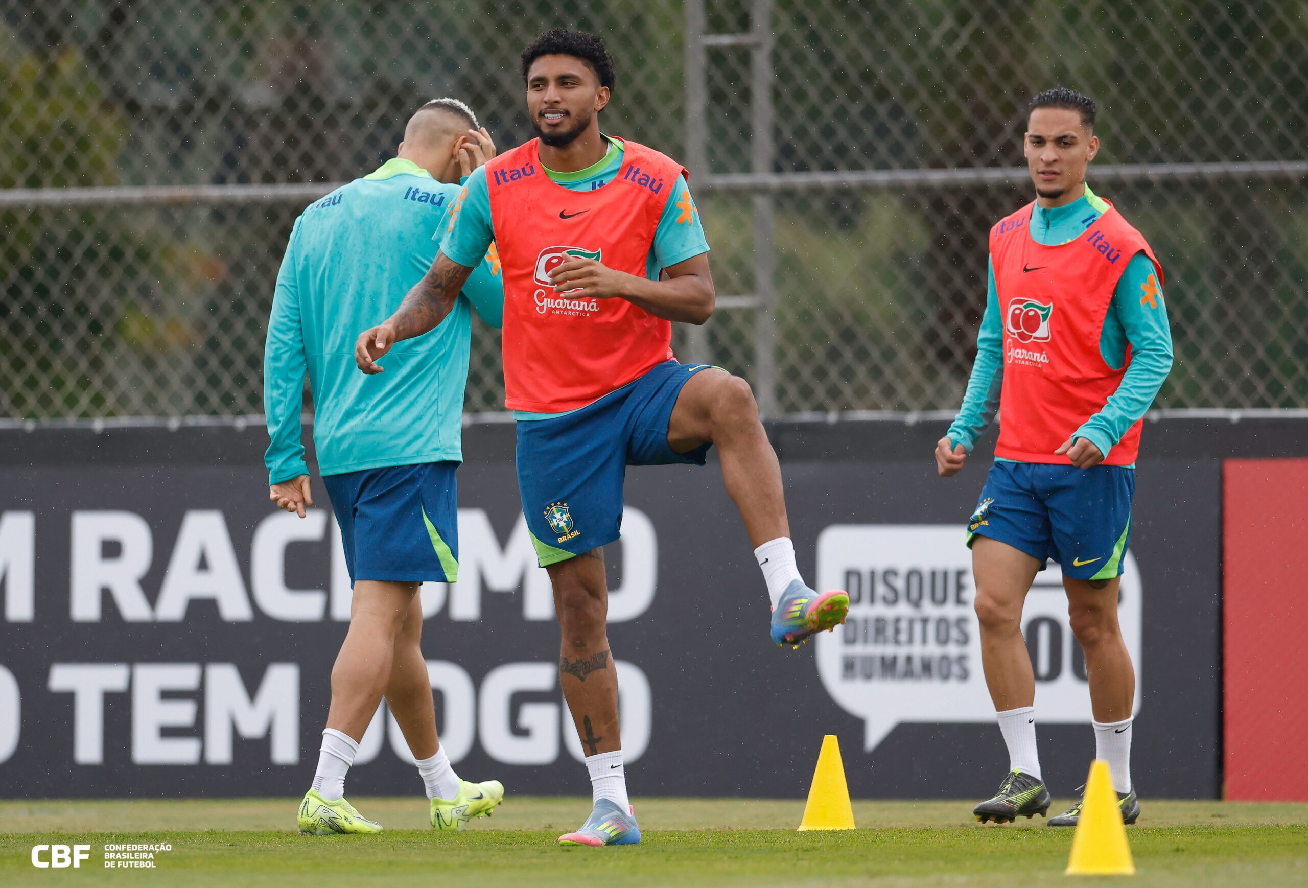 Imagem do post Wesley sofre lesão, é cortado da Seleção e perde a Copa
