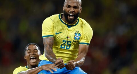 Imagem do post Brasil goleia Panamá no Maracanã e anima torcida antes da Copa
