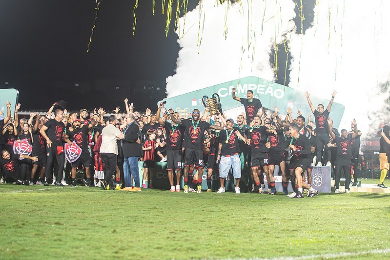Imagem do post Vitória é campeão da Copa do Nordeste após virada épica no Barradão