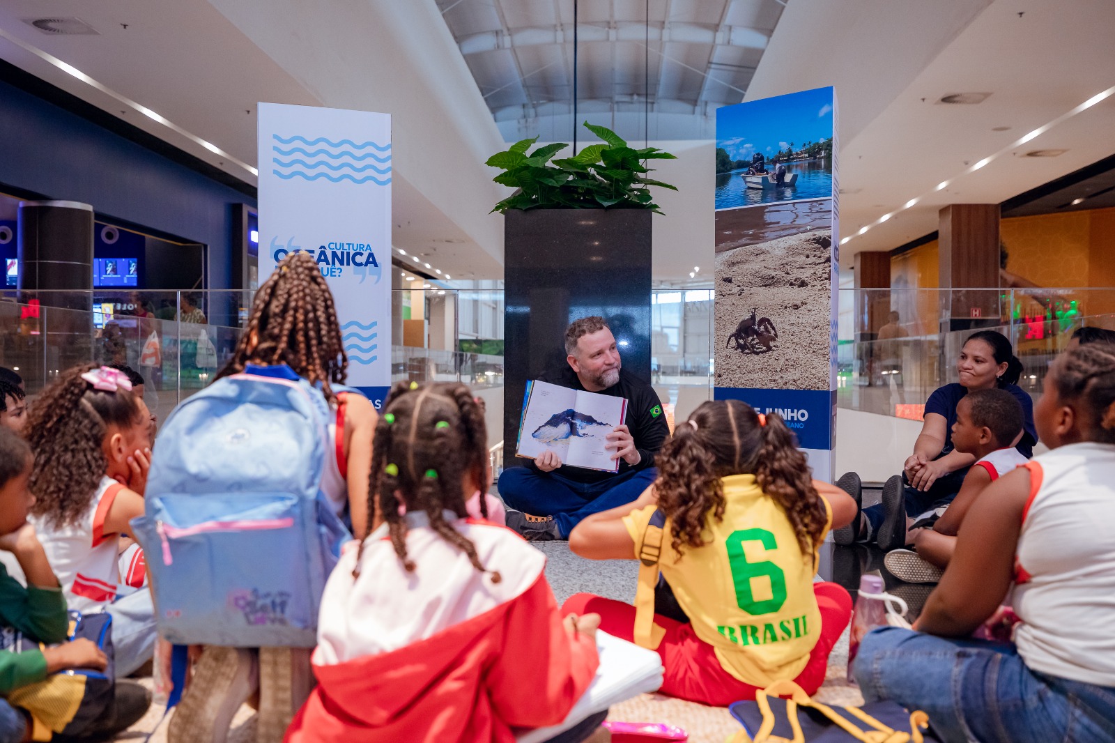 Estudantes participam de ação sobre oceanos em Lauro de Freitas