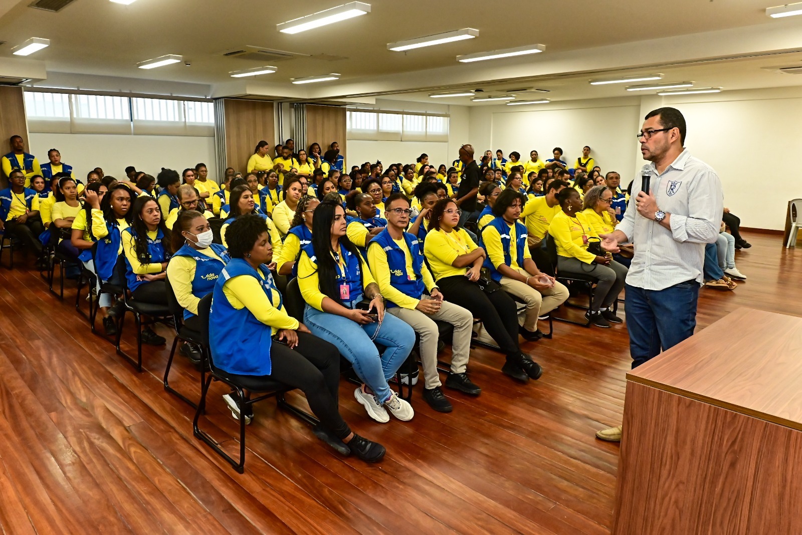 Imagem do post Vida Nova recebe 300 celulares para ampliar atendimento em Salvador