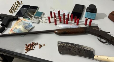 Imagem do post Polícia Civil apreende armas e drogas em operação no Recôncavo