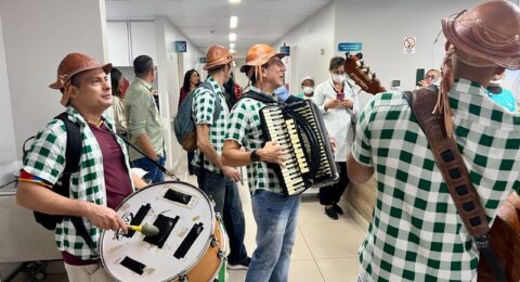 Imagem do post Forró em hospital de Salvador leva clima junino a pacientes