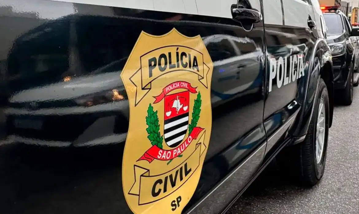 Operação investiga ONG ligada à produtora de filme sobre Bolsonaro