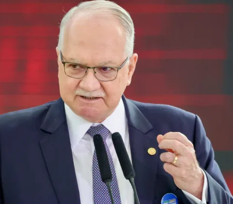 Imagem do post Fachin reage a fala de Milei e reforça autonomia do STF