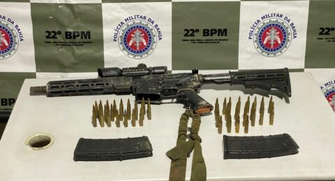 Imagem do post PM apreende fuzil calibre 556 após ação em Cajazeiras V