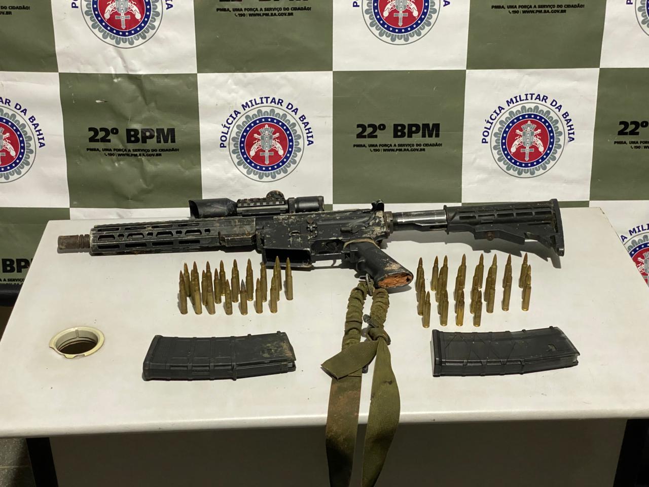 PM apreende fuzil calibre 556 após ação em Cajazeiras V