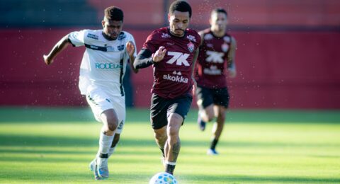 Imagem do post Vitória goleia por 9 a 0 em jogo-treino no Barradão