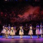 Projeto gratuito leva aulas de ballet para crianças em Salvador