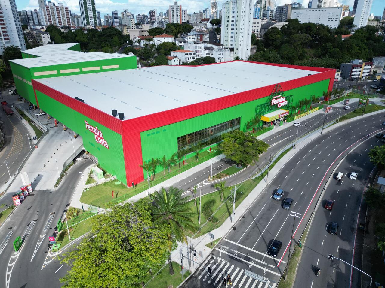 Teatro Castro Alves mantém estacionamento gratuito para público