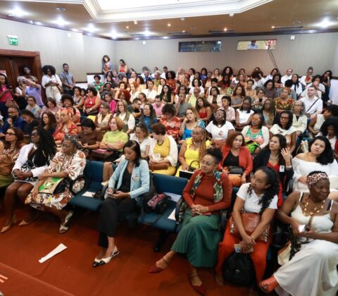 Imagem do post Mulheres negras ganham destaque em encontro sobre liderança na Bahia