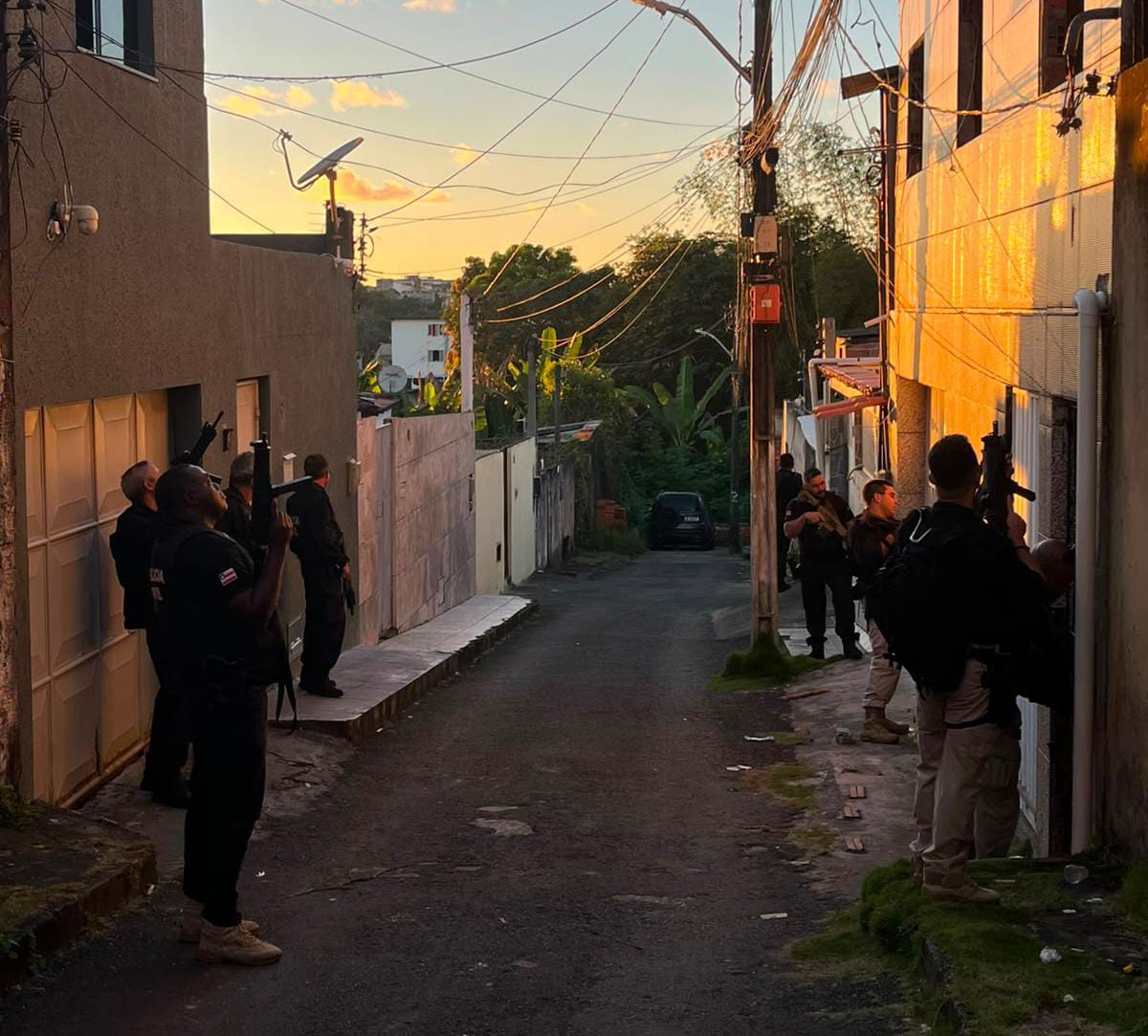 Operação Camarim investiga golpe em contratos de bandas na Bahia