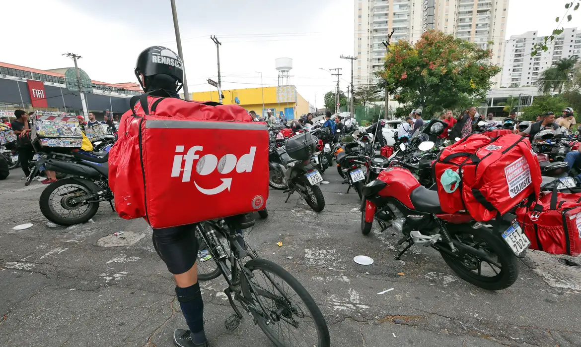 Anvisa libera plataformas para vender medicamentos? Entenda