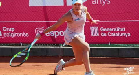 Imagem do post Laura Pigossi conquista título na Espanha e dá salto no ranking da WTA