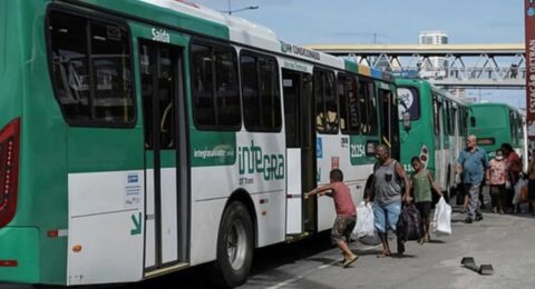 Imagem do post Roubos a ônibus caem 78% em Salvador e RMS durante o mês de julho