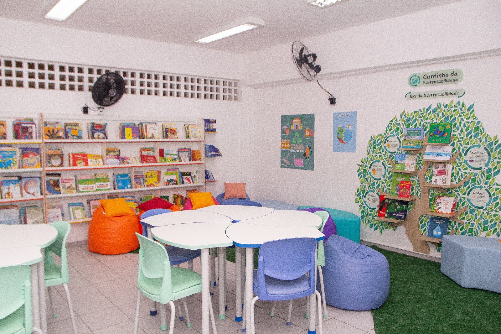 Escola de Alagoinhas ganha Biblioteca Futuro com Espaço Maker