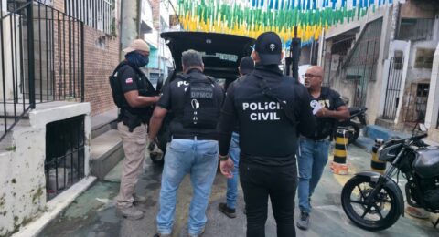 Imagem do post Operação Carta Premiada prende trio suspeito de golpes contra idosos