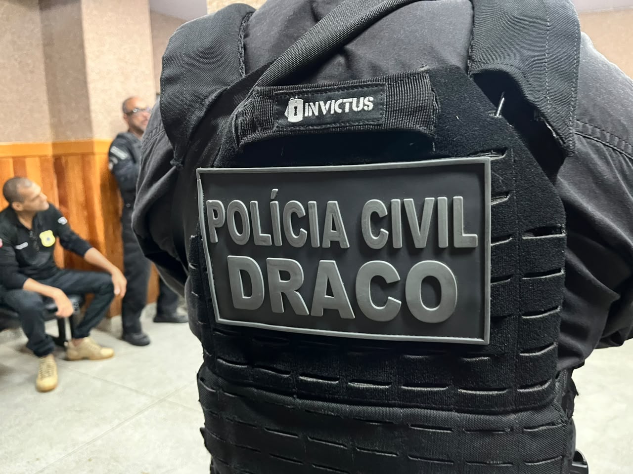 Operação Exarmatio bloqueia R$ 38 milhões e mira venda ilegal de armas