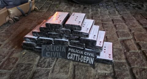 Imagem do post Cocaína de R$ 1,3 milhão é apreendida em ônibus na Bahia