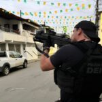 Operação Nexus prende seis por venda de armas e drogas delivery