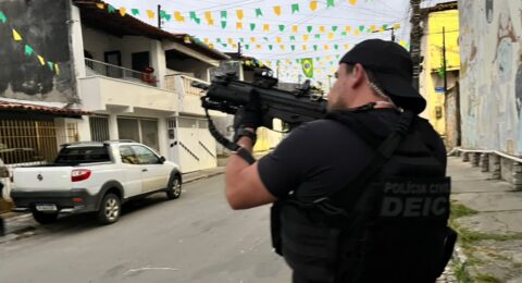 Imagem do post Operação Nexus prende seis por venda de armas e drogas delivery
